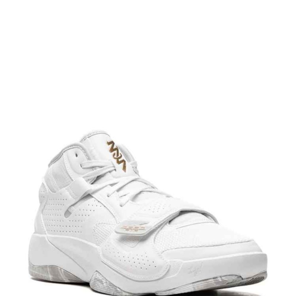 Women US 7 Jordan Zion 2 TB White Metallic Gold Basketba II &  (Men Size US 5.5) - Picture 2 of 8